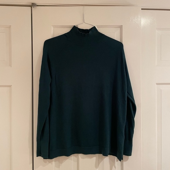 Massimo Dutti Sweaters - Massimo Dutti wool/silk oversized turtleneck sweater in emerald green